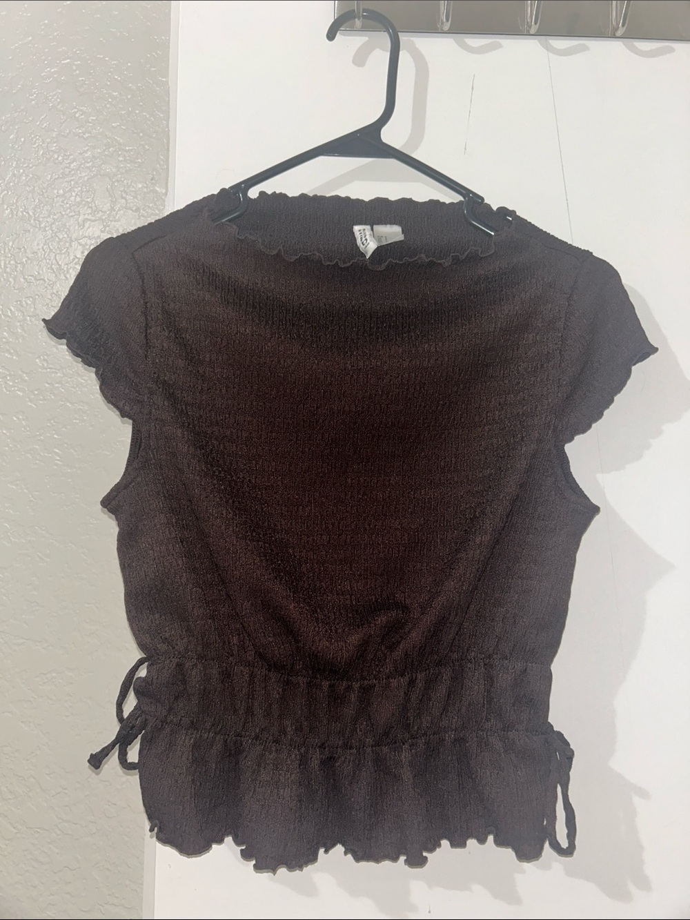 H&M Dark Brown Crop Top with Lettuce Trim